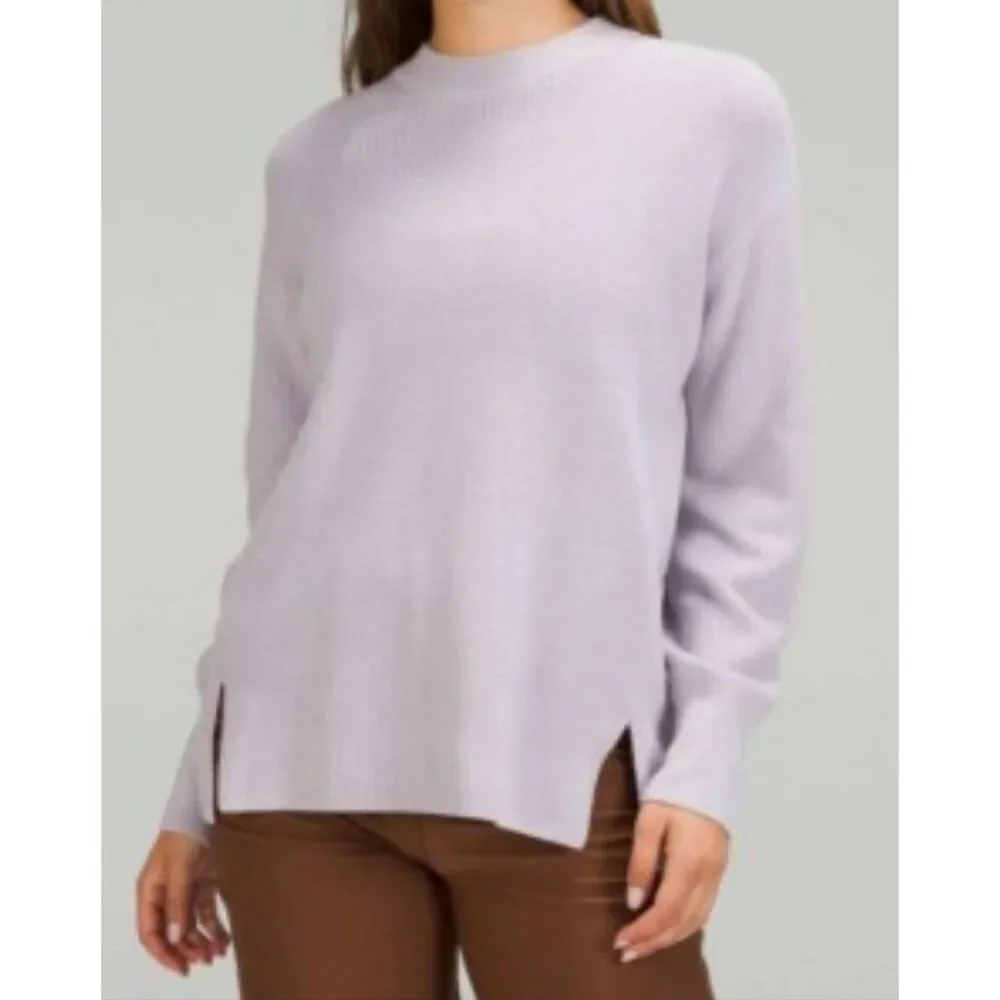 Lululemon Pink Marino wool blend sweater 8 crewneck